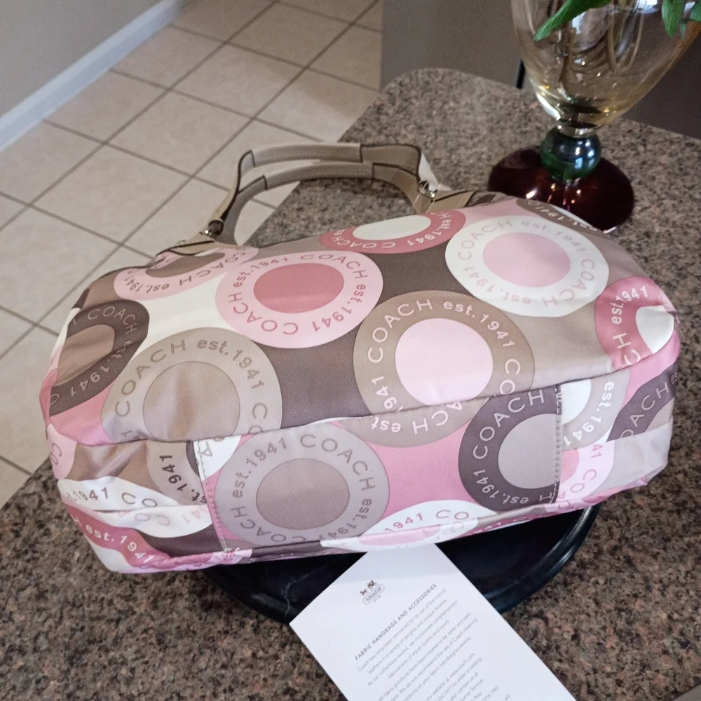 NWT Coach Soho Signature Scarf Print